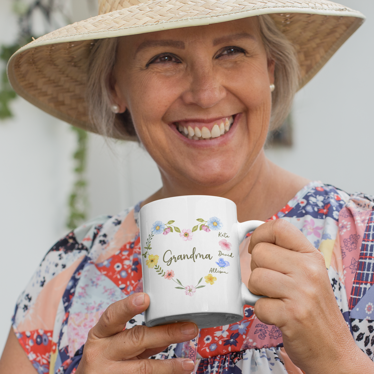 Custom Floral Heart Mug for Grandma – Perfect Gift for Mother's Day or Special Womens